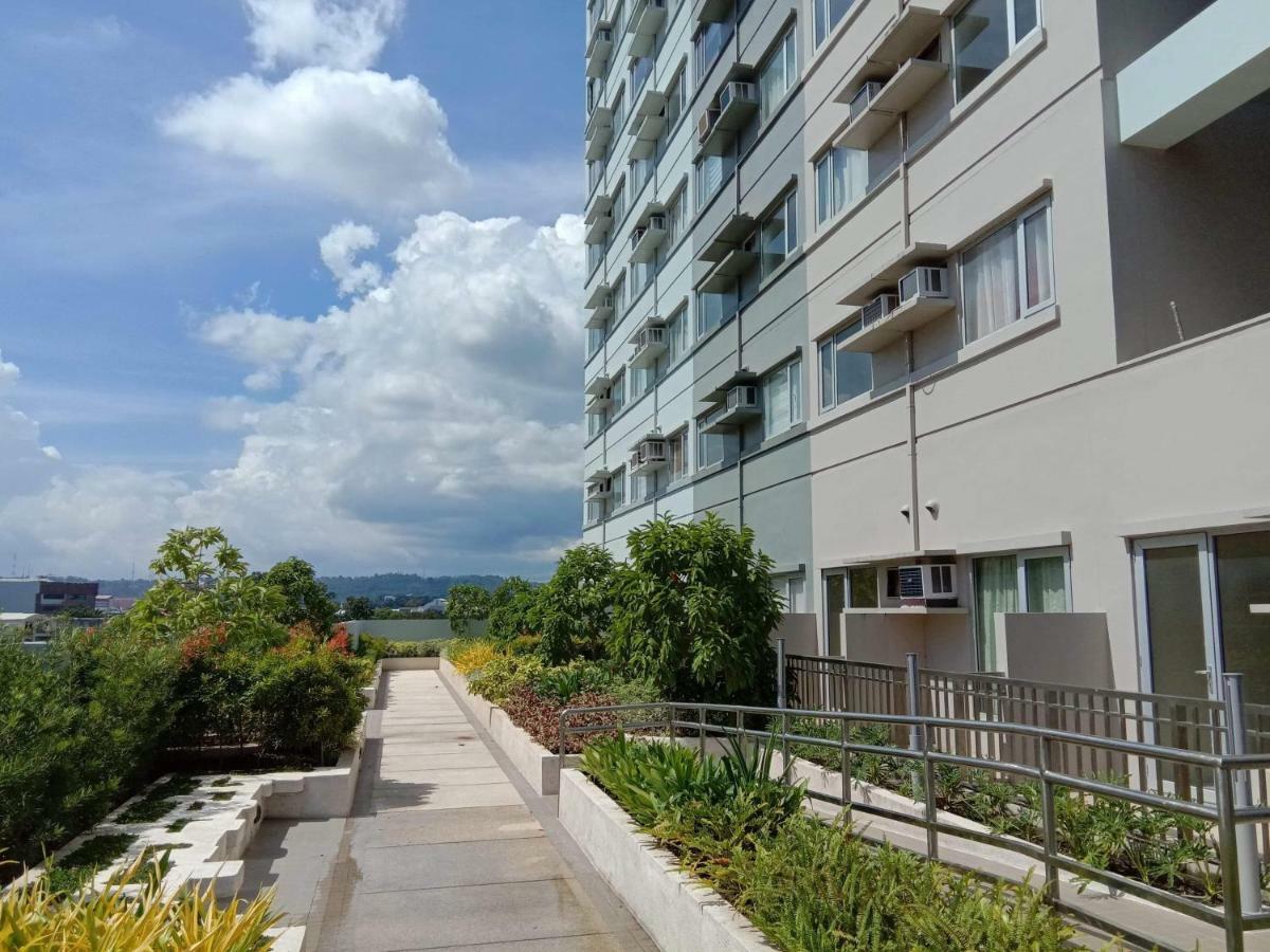 Avida Towers Davao Leilighet Eksteriør bilde